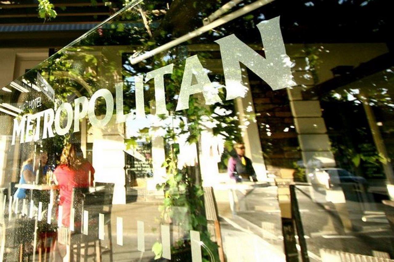 Hotel Metropolitan Adelaide Esterno foto